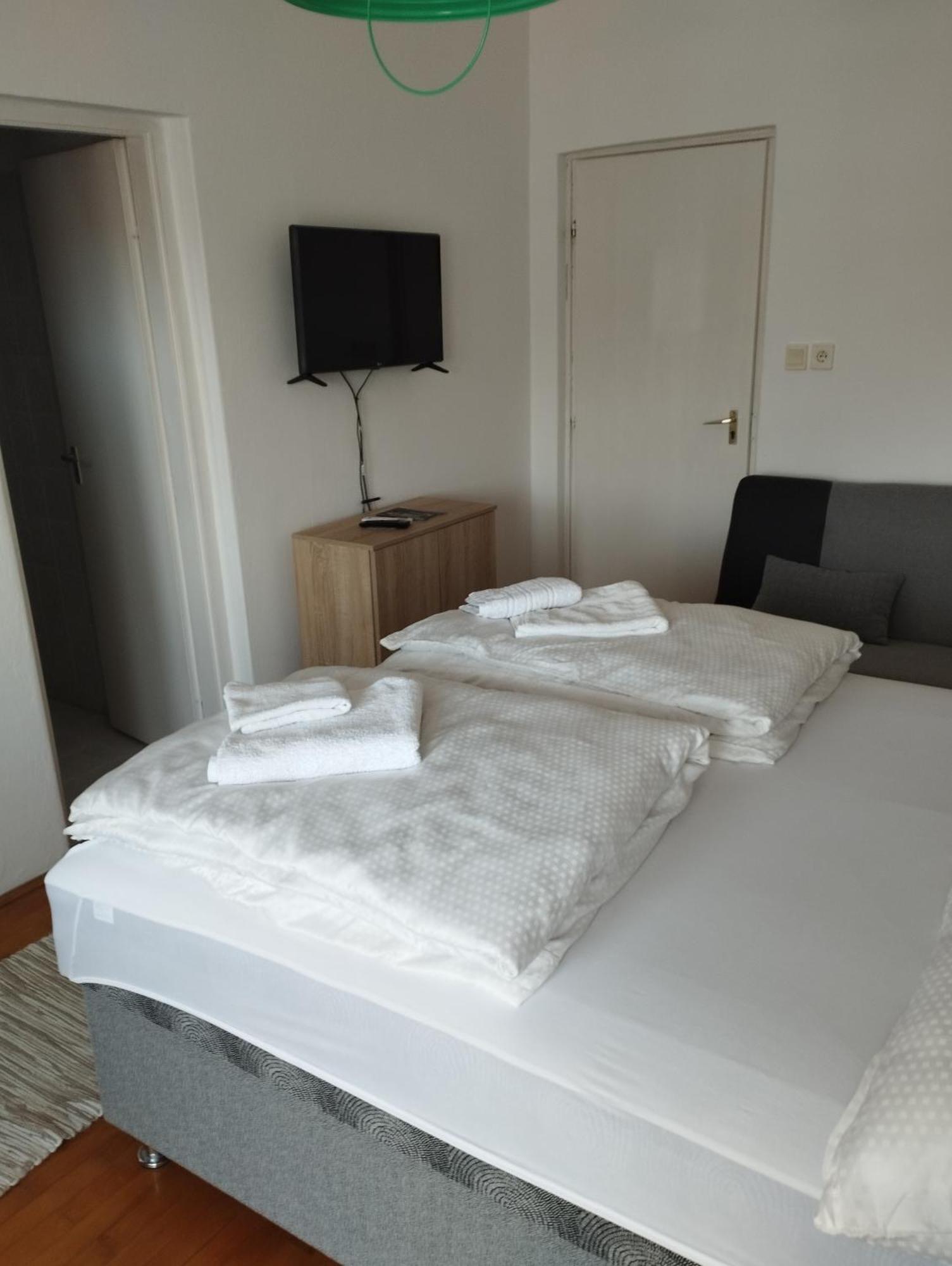 Paprika Vendeghaz Hotel Harkany Luaran gambar
